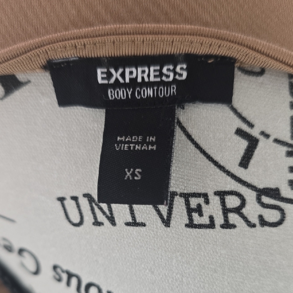 Express Tan Bodysuit - Picture 2 of 3